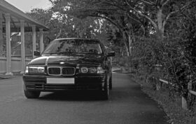 BMW 320i